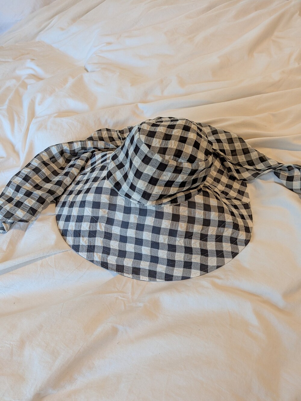 Beklina Cream/dark gray gngham scarf sunhat